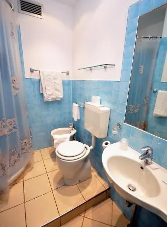 Oceano 3* مارينا دي بييتراسانْت