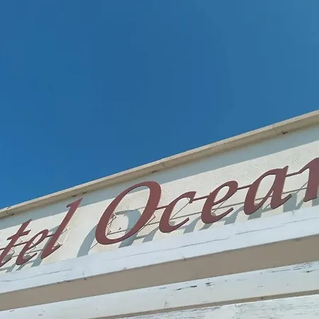 Oceano مارينا دي بييتراسانْت