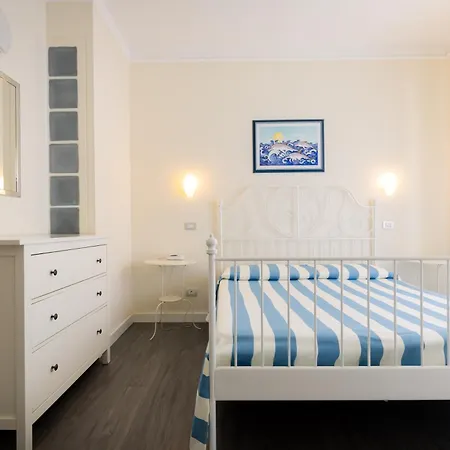 Oceano 3* مارينا دي بييتراسانْت